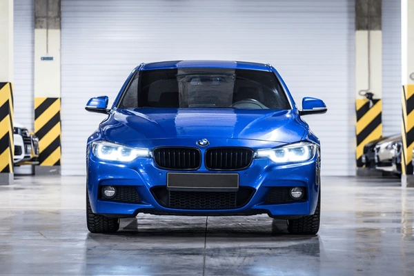 image of bmw car